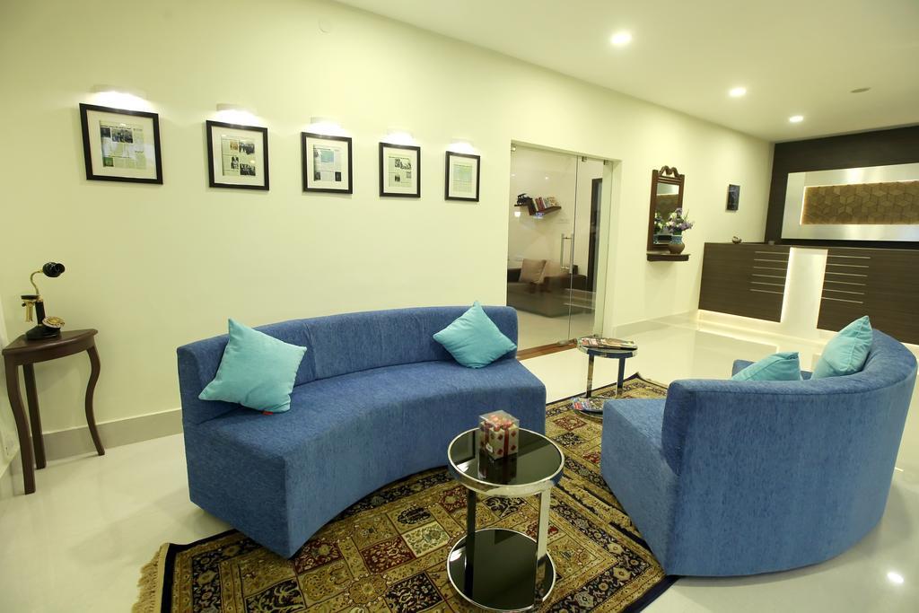บลู ไอวี เซอร์วิซ อพาร์ตเมนต์ - โกรัตตูร์ Apartment เชนไน ภายนอก รูปภาพ